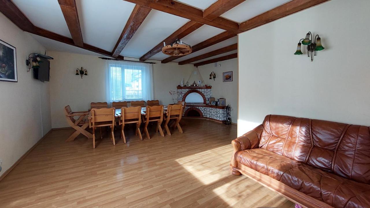 Villa Pogar Resort 斯拉夫西克 外观 照片